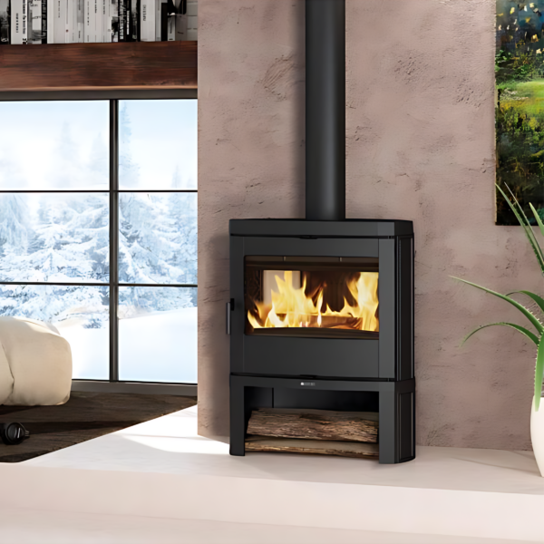 Poêle à bois raccordable en fonte LA NORDICA Jennifer 2.0 7.7kW